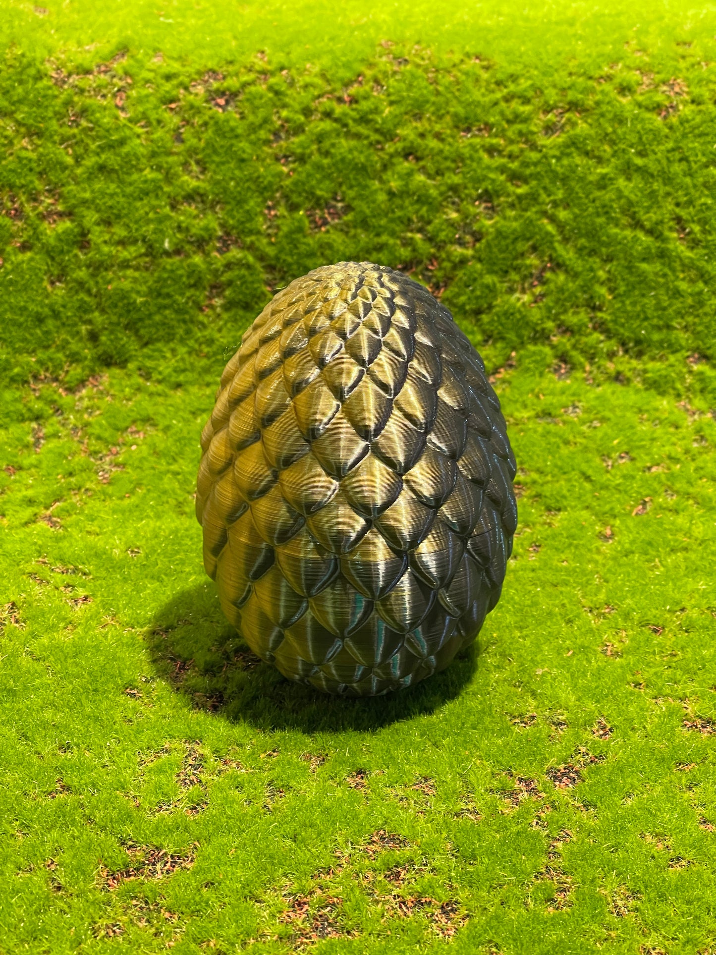 Flexible Chinese dragon and dragon egg